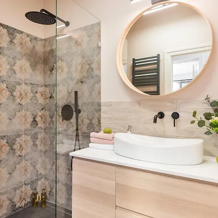 Urok Centrum: Podwójne Piękno Apartamento *