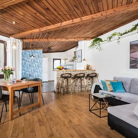 Apartamento Urok Centrum: Podwójne Piękno